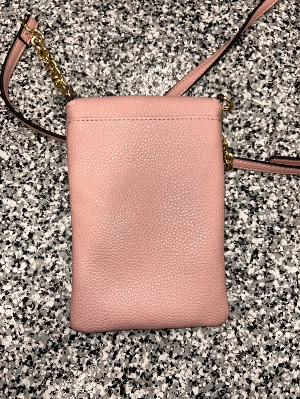 Nanette Lepore Blush Pink Pebbled Leather Crossbody Phone Pouch - Picture 2 of 4